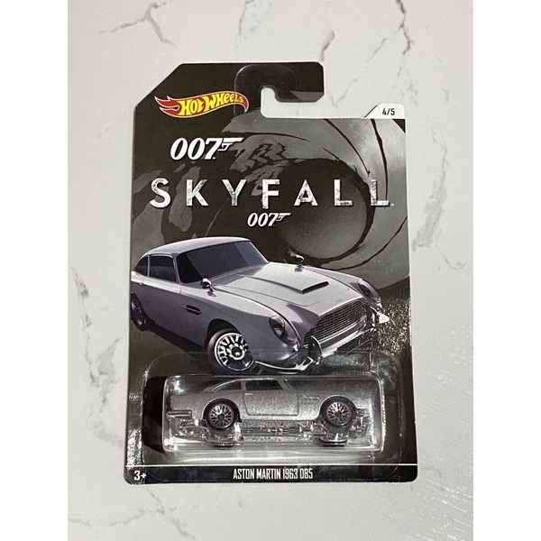 hot wheels skyfall 007 aston martin 1963 db5