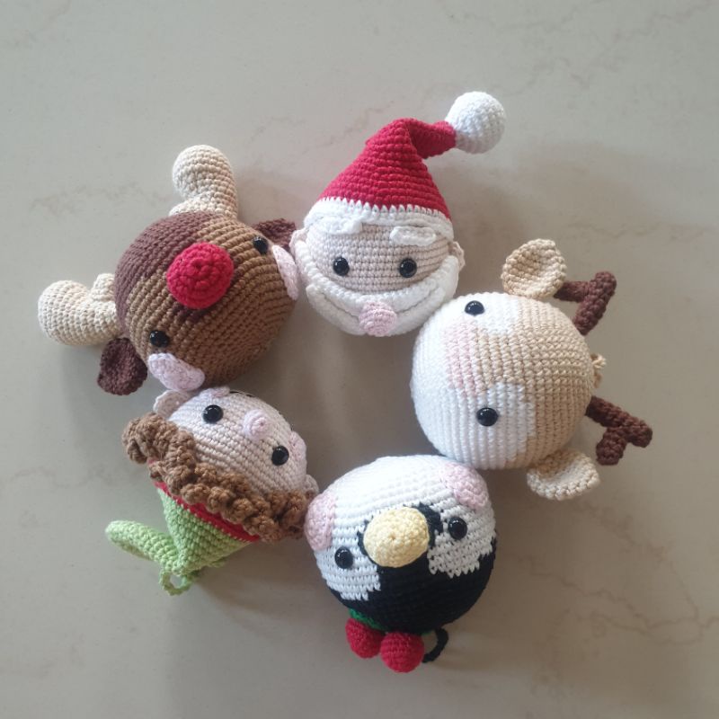 Ornamen Pohon Natal Rajut Amigurumi