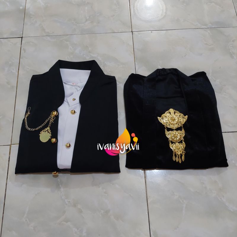 Atasan Baju Prewedding, Beskap Hewes + Kebaya / Nuansa Hitam