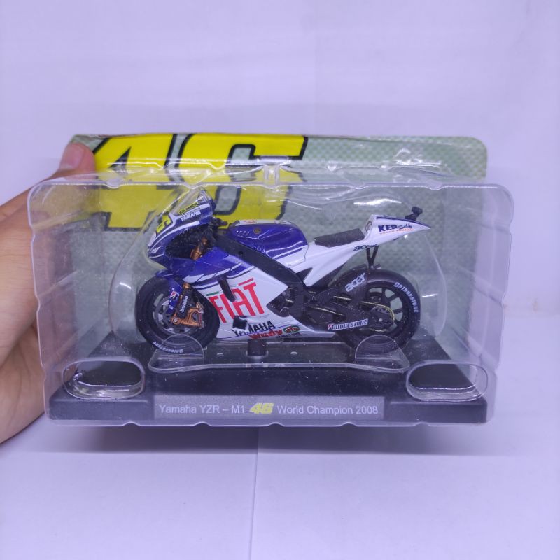 Diecast Miniatur Motogp Yamaha YZR-M1 VR46 World Champion 2008 Fiat Leo Models