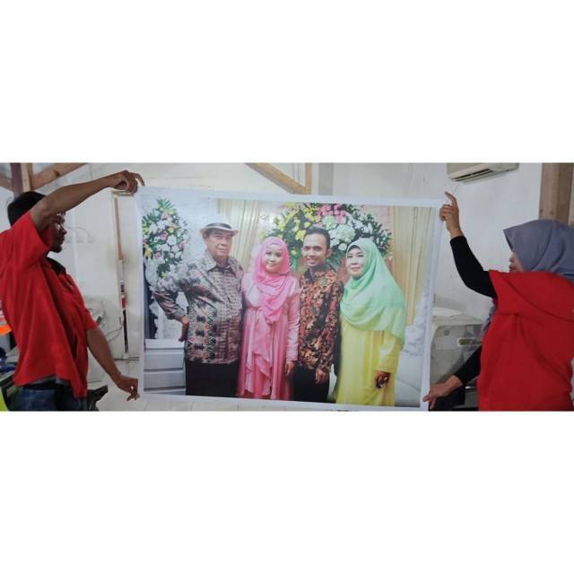 Cetak / cuci foto + laminasi jumbo besar ukuran 40x60cm