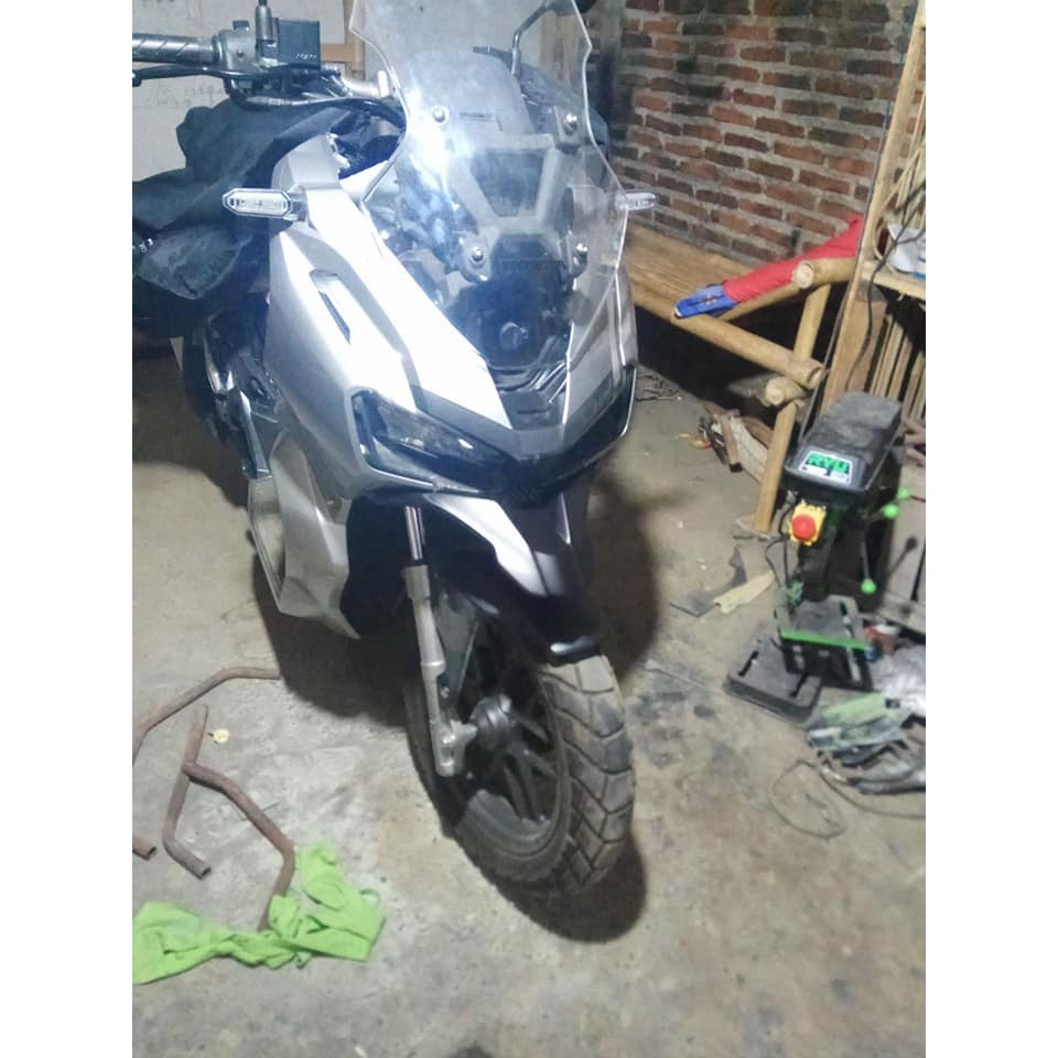Spakbor moncong HONDA ADV 150 / aksesoris Honda ADV / Winglet honda ADV KEREN ABIS