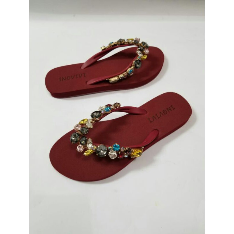 Sandal Jepit INGVIVI Flat / Sandal Jepit INGVIVI SWAROVSKI Flat