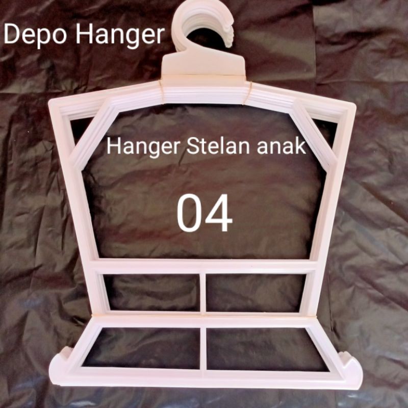 GANTUNGAN BAJU HANGER LAYANG STELAN ANAK 04