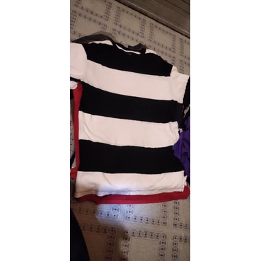 borongan kaos oblong cowok