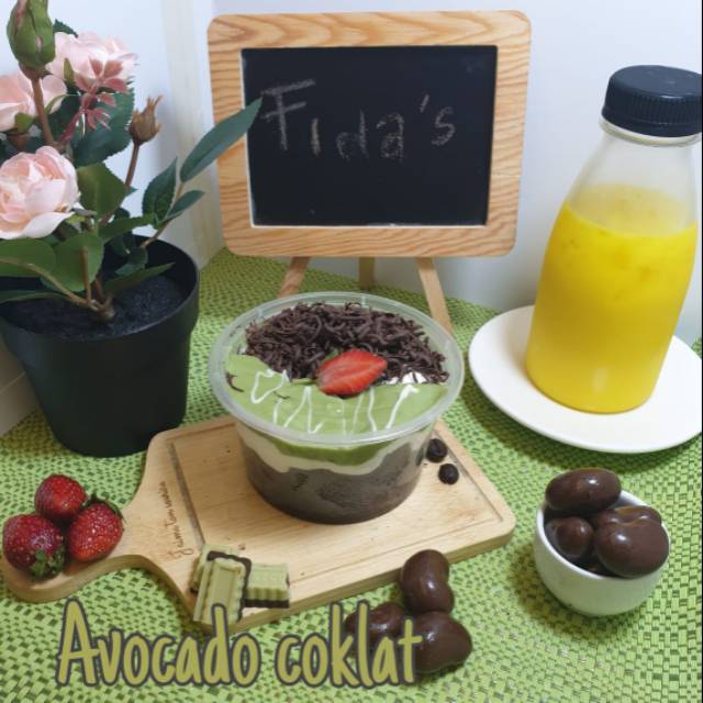 

Avocado coklat