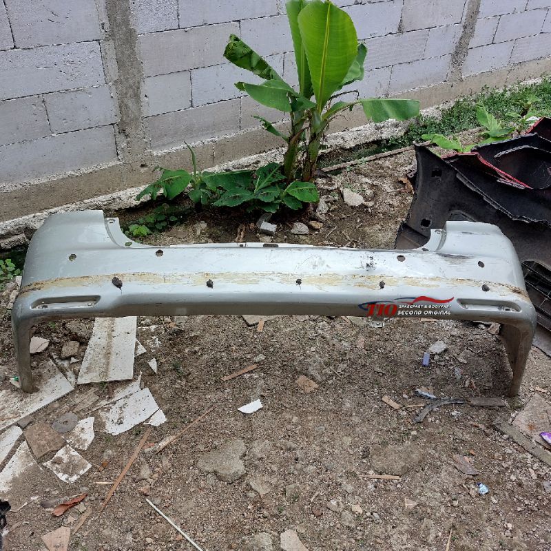 bumper belakang Innova 2010-2014