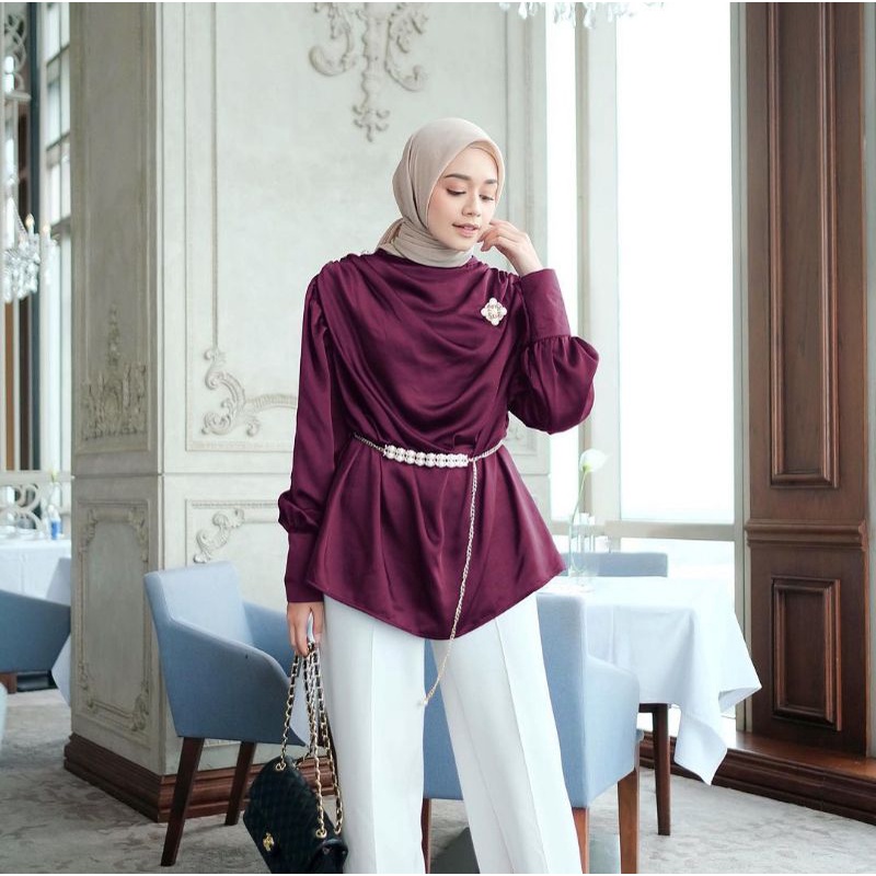 GLAM BLOUSE VANILLA HIJAB - BRUNETTE S