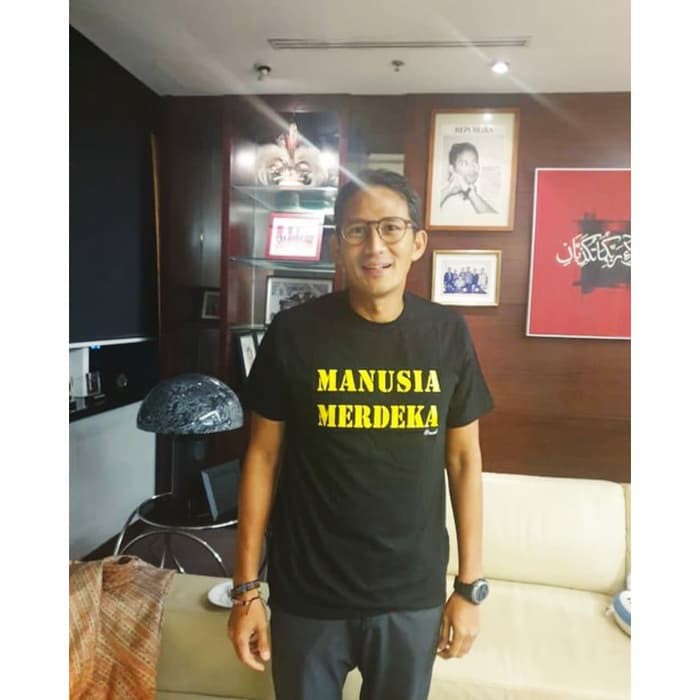 KAOS COMBED 30S MANUSIA MERDEKA SANDiAGA UNO BAJU TSHIRT