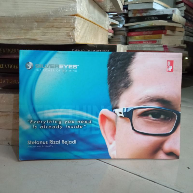 OBRAL BUKU MOTIVASI / PENGEMBANGAN DIRI / INSPIRASI / EVERY MOMENT COUNTS / INSPIRATION FOR WOMAN / PERCAYA DIRI ITU DI PRAKTEK IN / MARKETING ITU DI PRAKTEK IN / ORIGINAL 2c 2e-My momentum