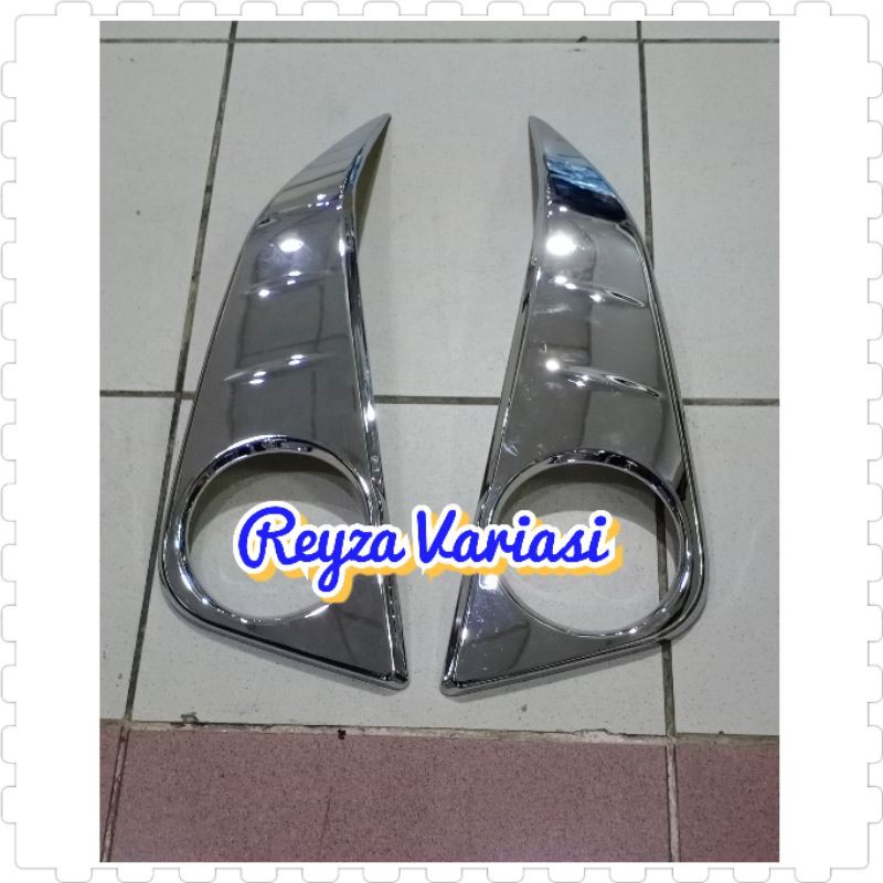 Garnish / Cover / Ring Foglamp Toyota Calya 2019 Chrome