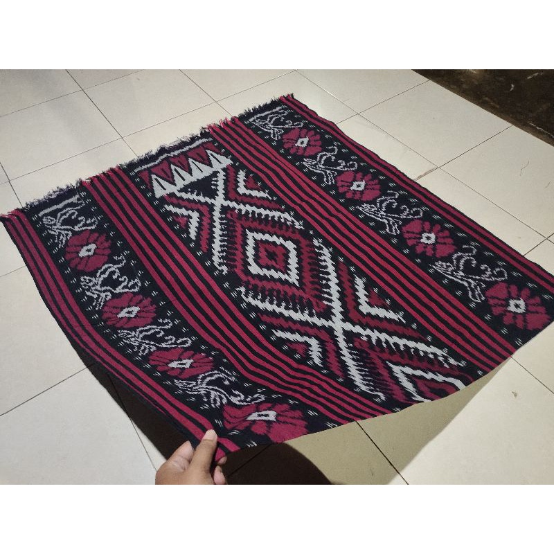 KAIN TENUN JEPARA MOTIF TORAJA