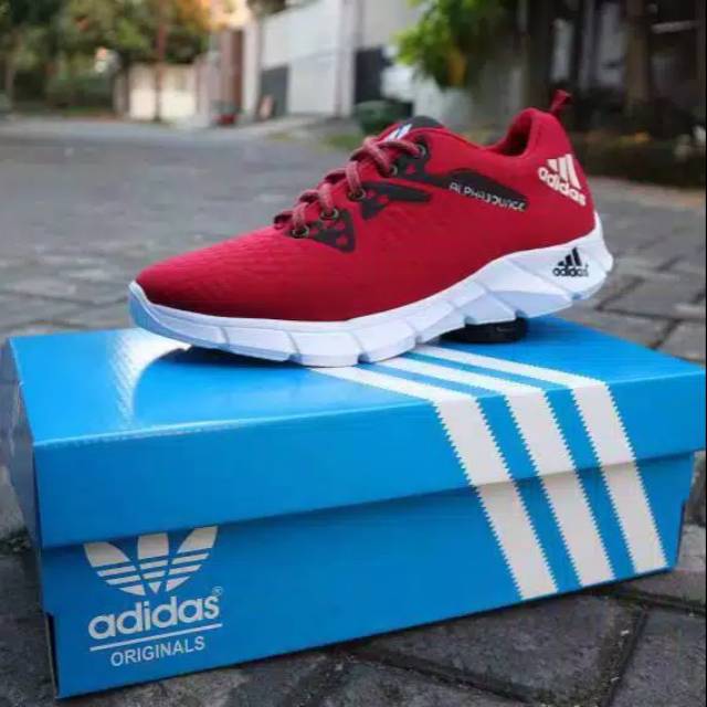 Sepatu Olahraga Cowok Murah ADIDAS
