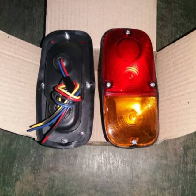 Lampu stop colt T120 lama