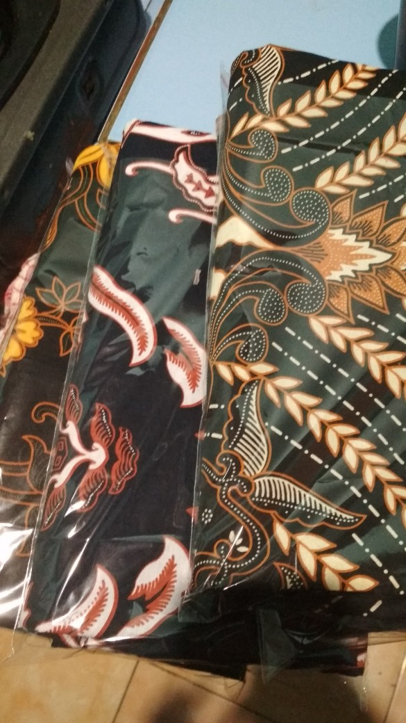 Setelan Batik Motif Semar / Kemeja Batik Solo/ Kemeja Lengan Panjang / Batih Halus / Batik Asli Solo