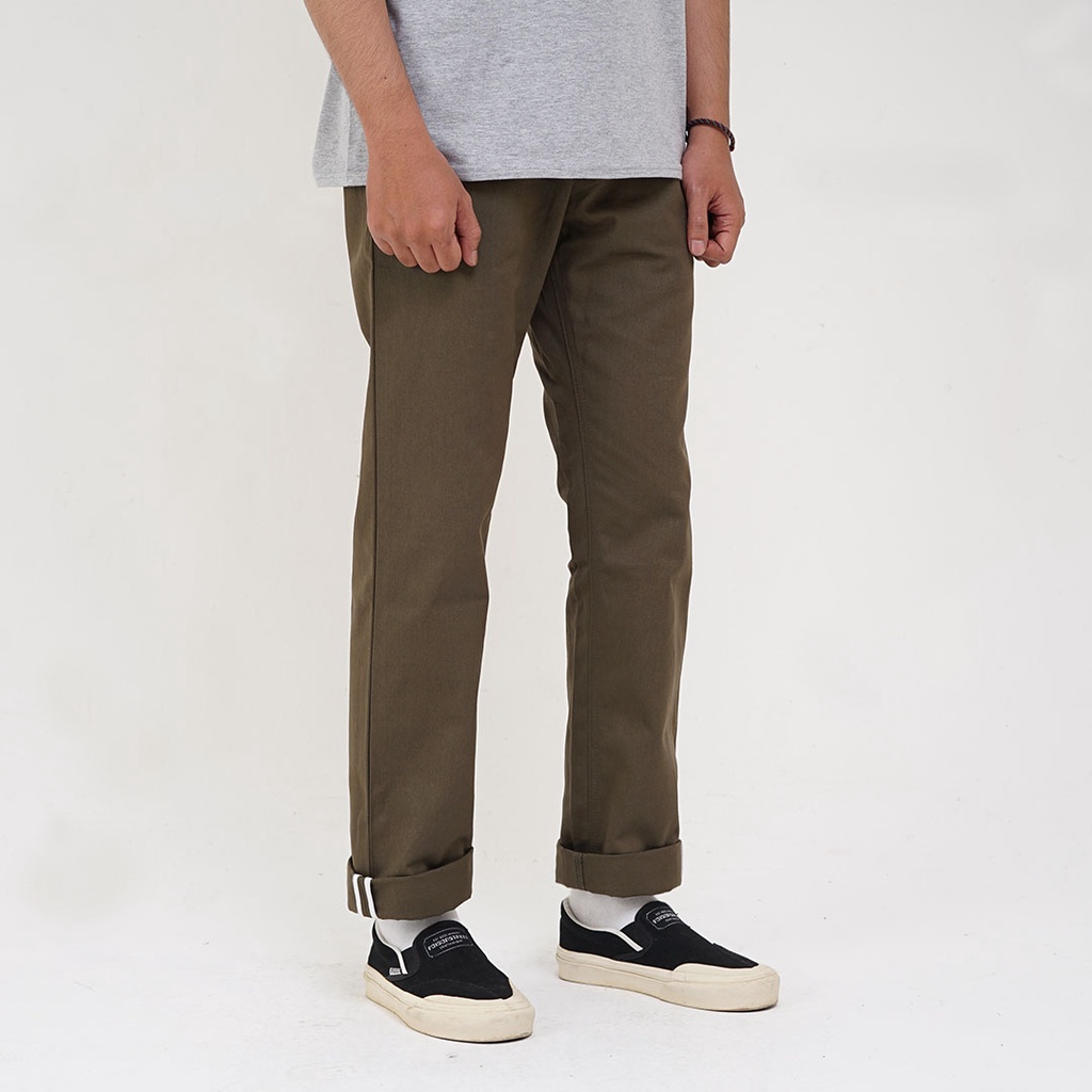 Whoopculture &quot;Muntjac&quot; Dark Olive Chino