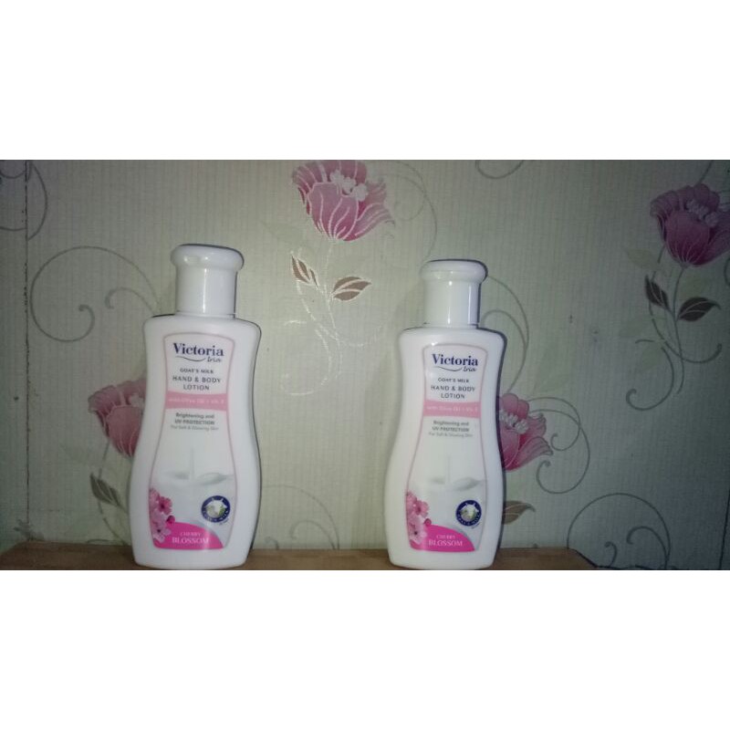 Herborist Hand And Body Lotion Iria Goat's Milk Cherry Blossom - 250ml / Victoria hand body lotion