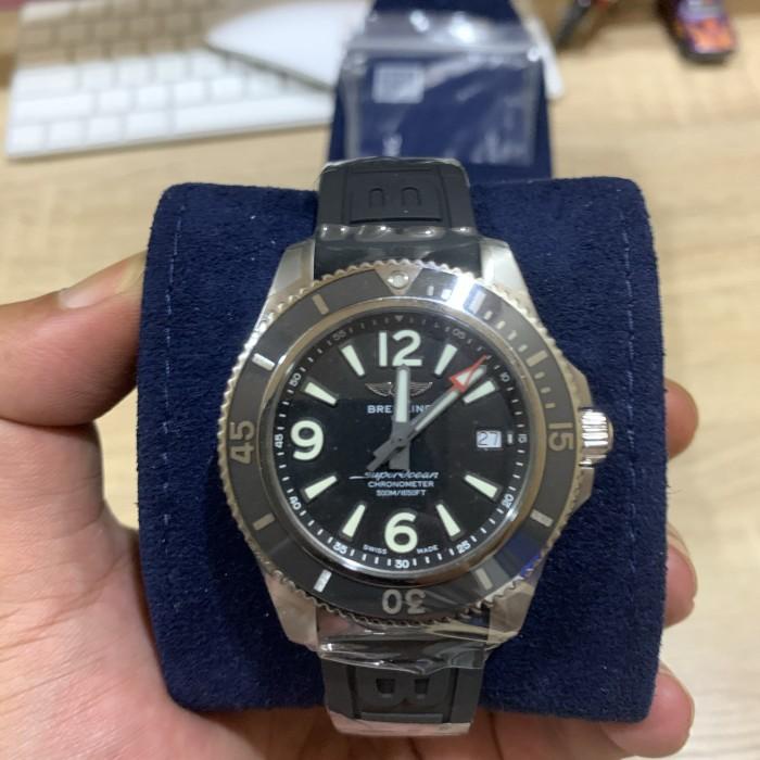 Jam tangan Breitling Superocean 42 Black Rubber
