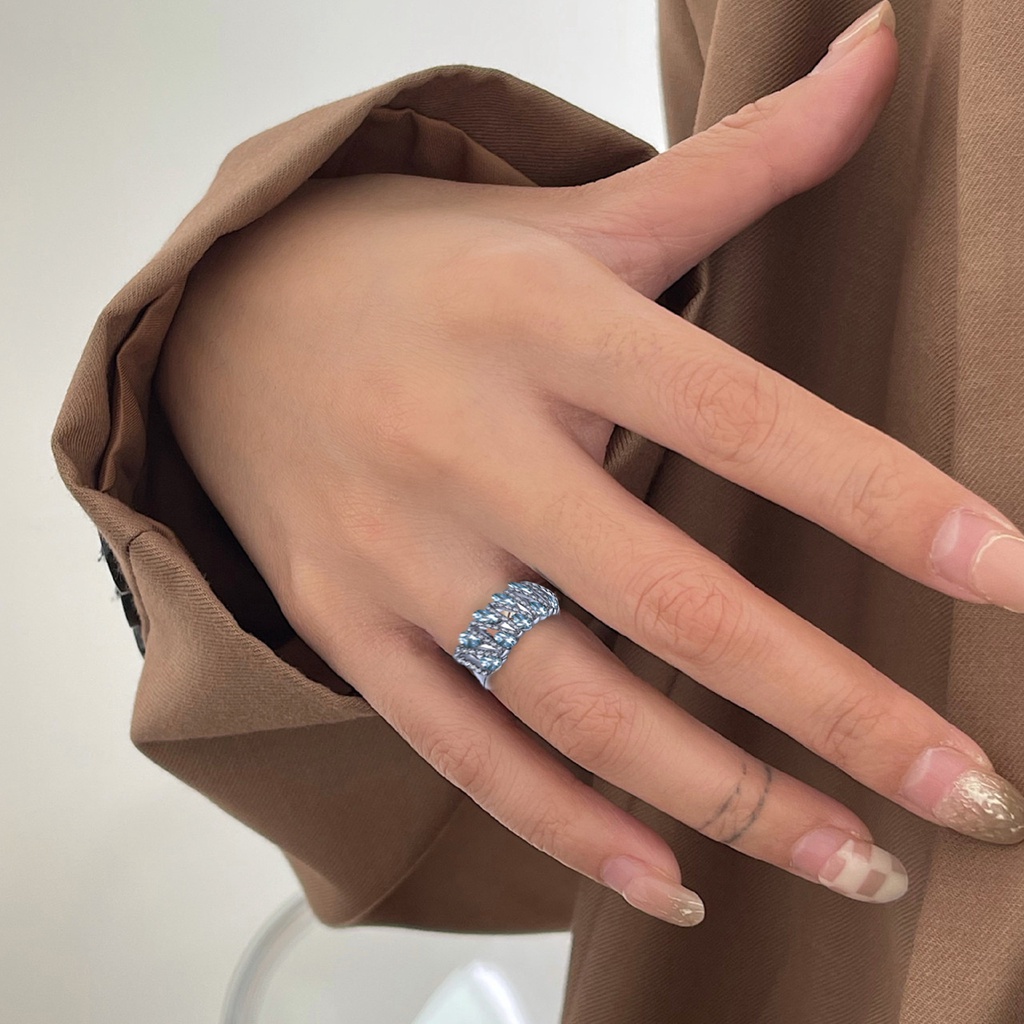 Hu Hu Hu Hu Hu Alat Bantu Pasang Kacamata♡ Cincin Bentuk V Geometris Model Hollow Out Untuk Wanita