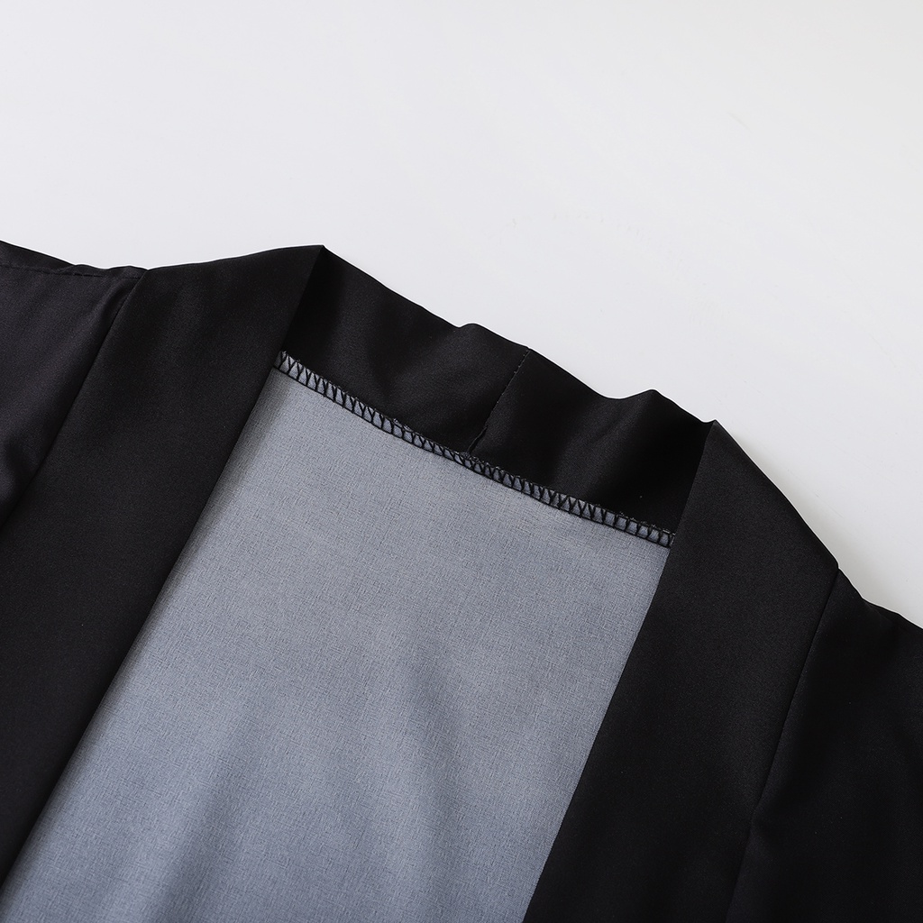 2021 Fashion Street Cardigan Kimono Wanita Jepang Harajuku Kimono Longgar Pria Hitam Pakaian 2023