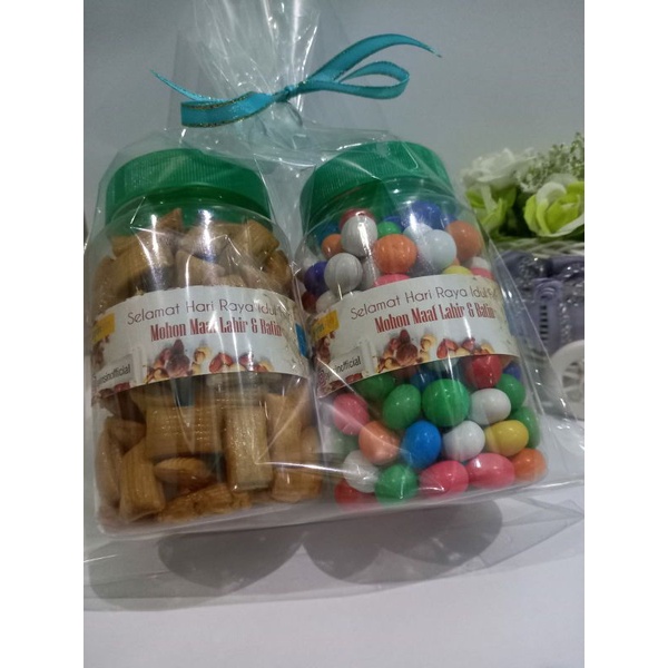 

Paket Hantaran Hampers Lebaran Aneka Kacang Syinsin isi 2 toples 250 gr