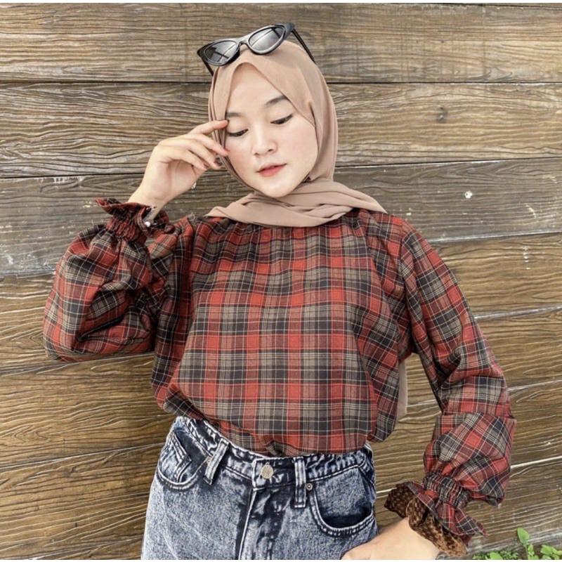 Blouse Kotak Ruffle / Blouse Lina/ Lina Top/ Atasan kotak kotak