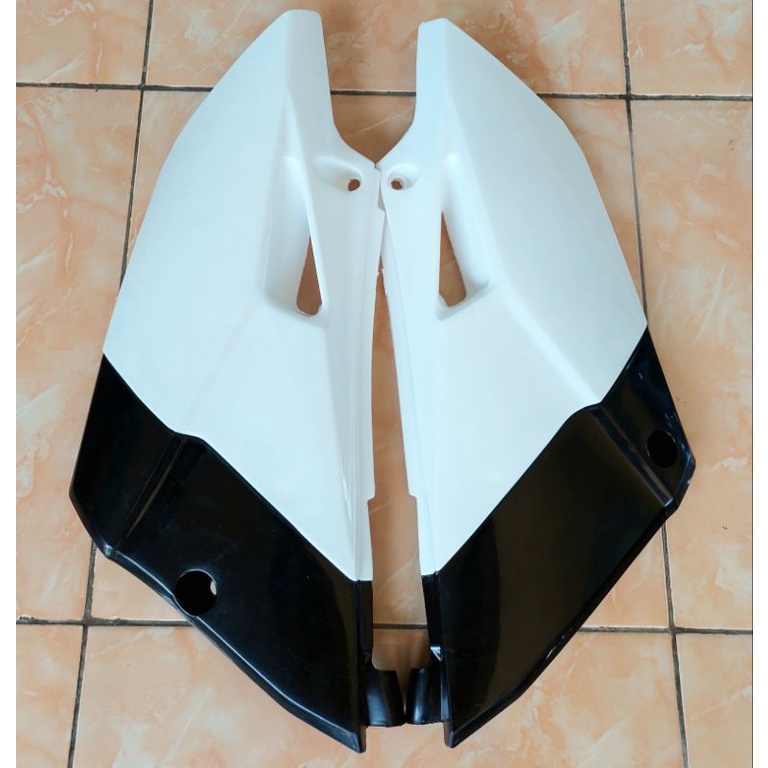 Cover body cover samping YZ 85 new 2016