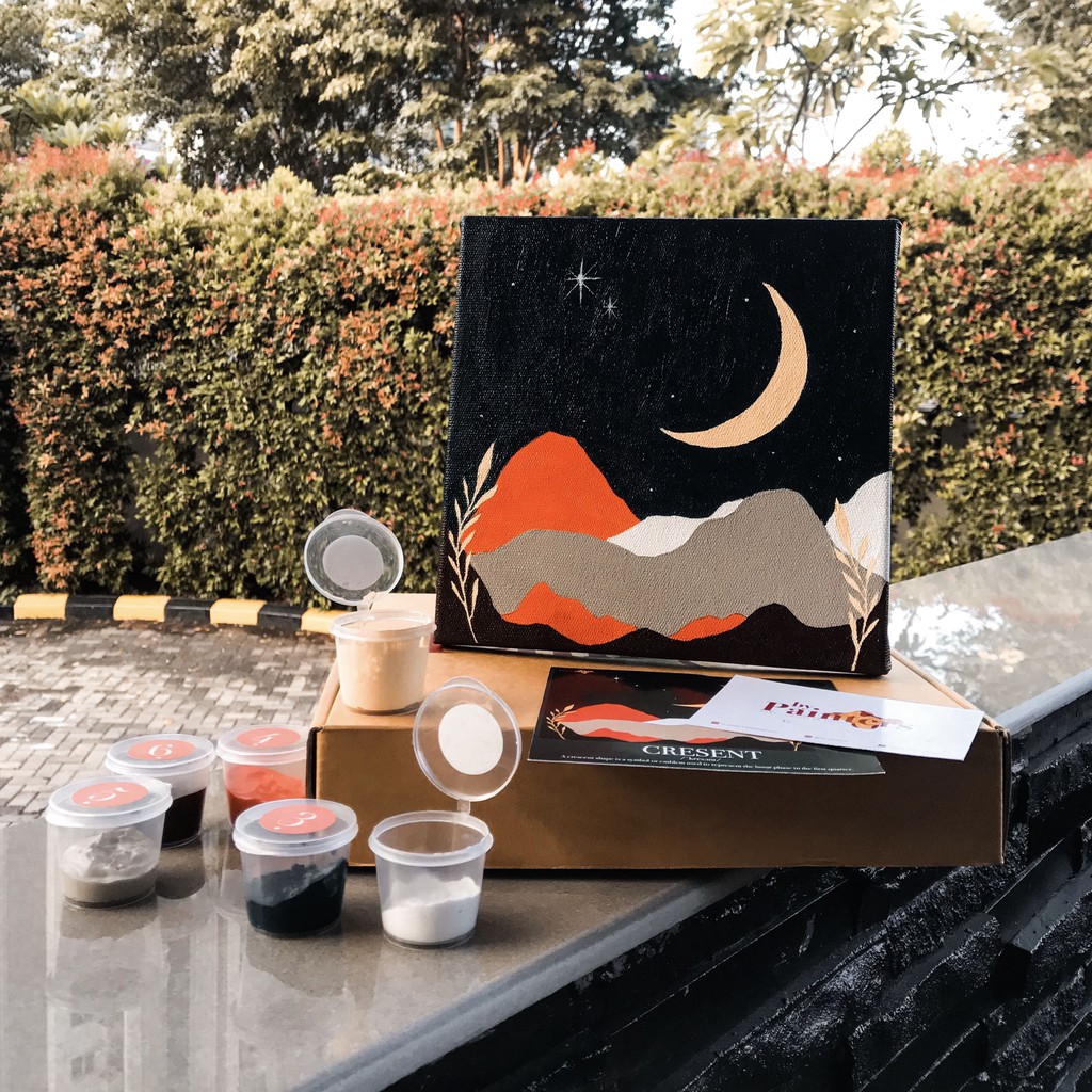

Paint By Numbers Crescent | ByPainters | Complete DIY Set | 20x20cm Kanvas & 6 Akrilik | Kit Melukis