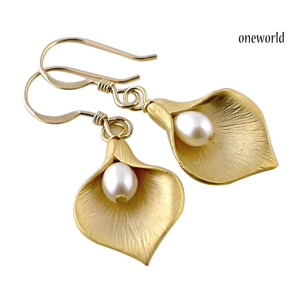 OW@ Creative Women Faux Pearl Flower Petal Pendant Hook Earrings Retro Party Jewelry