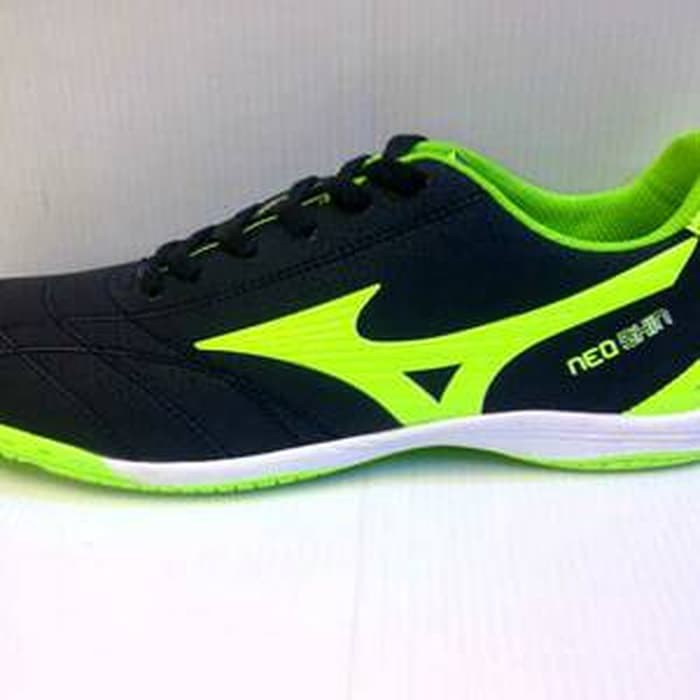 INFO HARGA Termurah Sepatu Futsal Mizuno Hitam List Hijau INFO HARGA Termurah Sepatu Futsal Mizuno Hitam List Hijau
