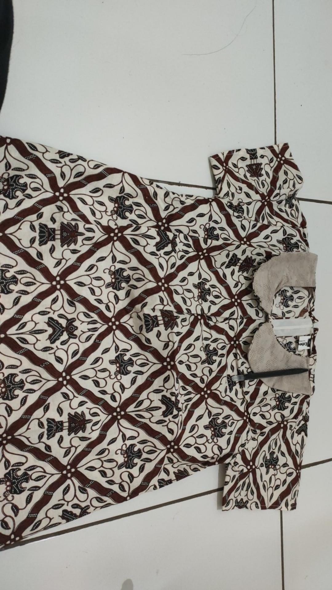 Top Blus Batik Anak Berkerah Putih Cream Unik Mixing Lengan Bagus Cantik Simple Dan Nyaman Dipakai