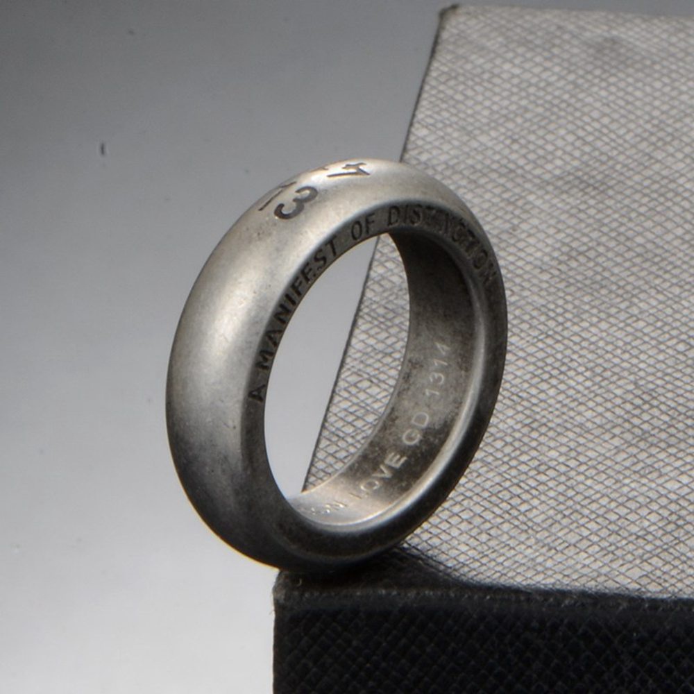 Cincin Bahan Titanium Steel Motif Ukir 1314 Untuk Unisex