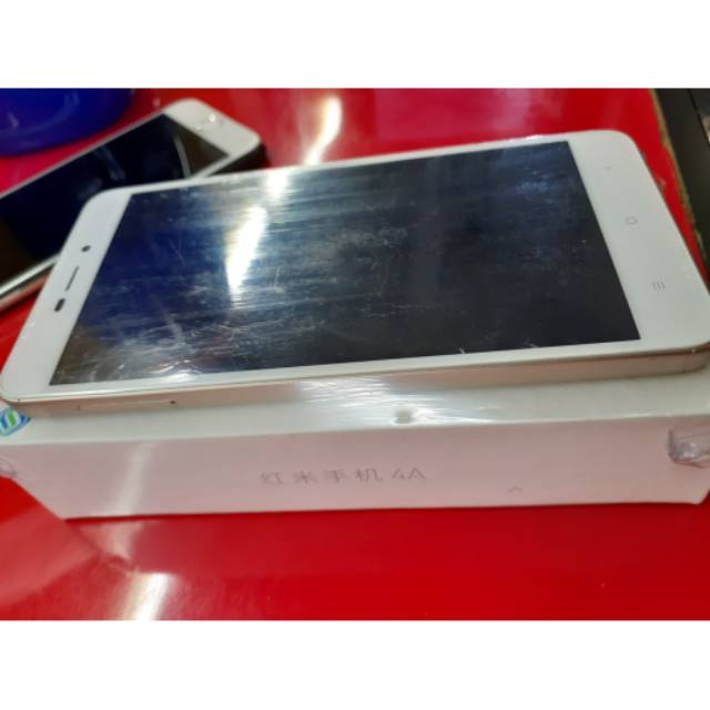 LCD sudah AMOLED xiaomi 4a
