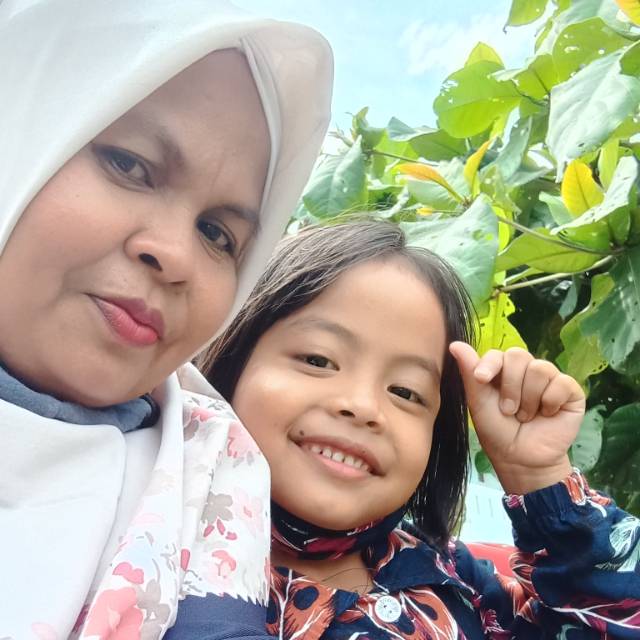 mis_nayla