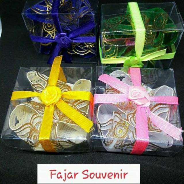 SOUVENIR PERNIKAHAN TATAKAN GELAS BUNGKUS MIKA | SOUVENIR PERNIKAHAN SVN53