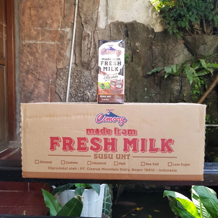 

101bfbb Cimory Susu Uht Fresh Milk 1 Karton (1 Karton Isi 24 @ 250 Ml) - Strawberry Xa201As