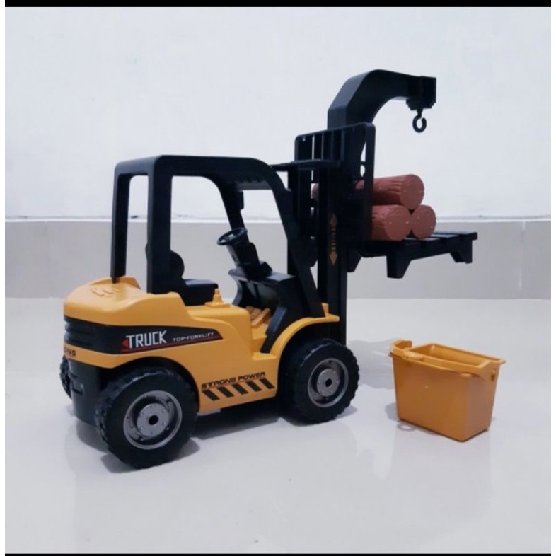 Mainan RC Folklift remot dengan lampu dan suara mausik