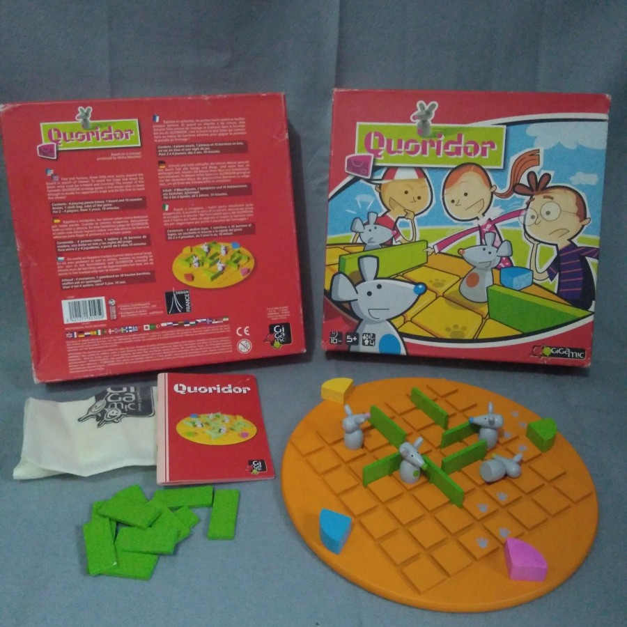 Board Game - Quoridor by Gigamic