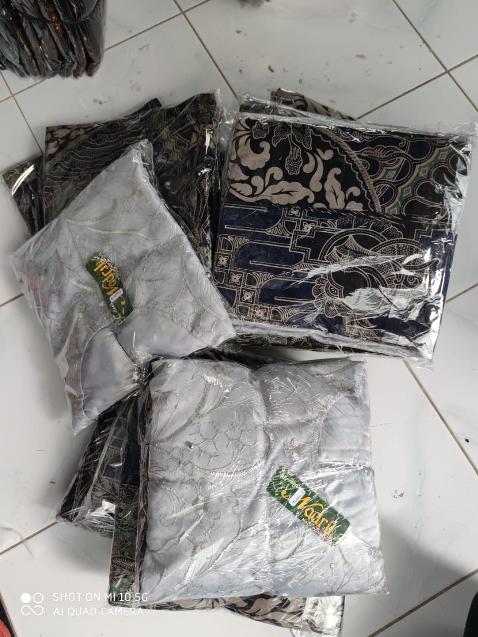 Maura Couple - Sania Ruffle Batik Couple Ori Ndoro Jowi Termurah Shopee - Modern Batik Couple