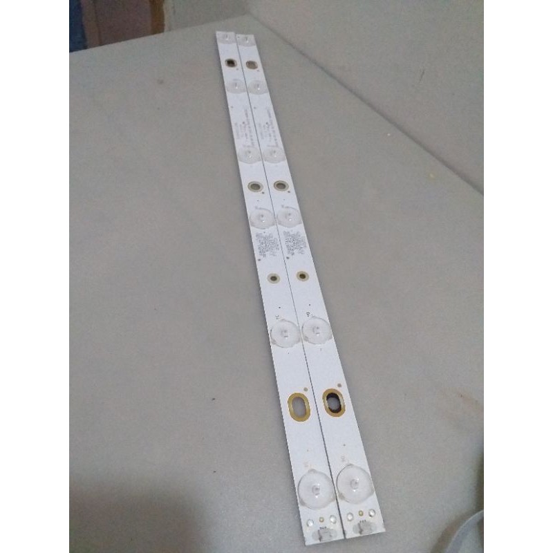 BL PLD 24D123- BACKLIGHT 24D123- LAMPU TV LED
