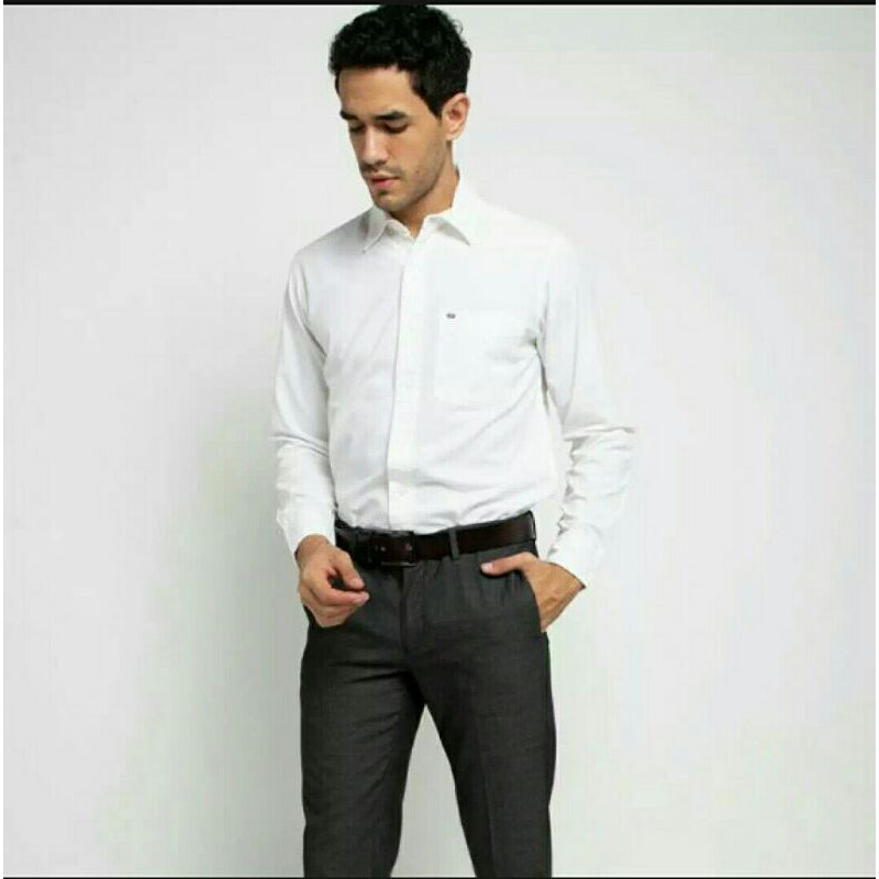 Kemeja tangan panjang Mgee Ezra white