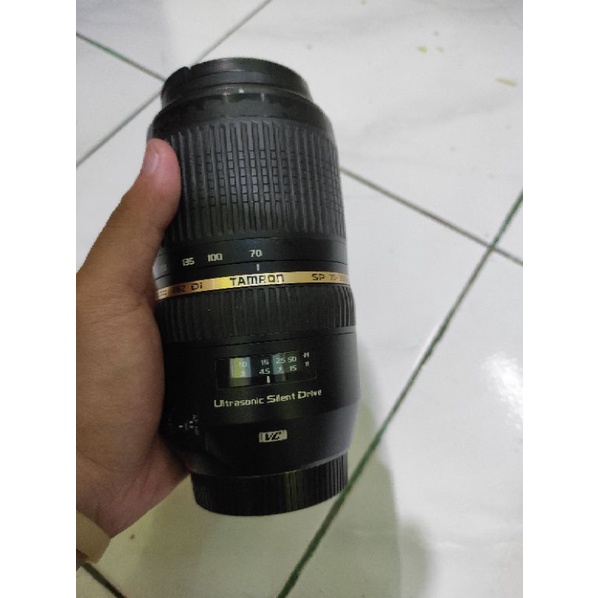 LENSA TAMRON 70-300MM FOR CANON VC