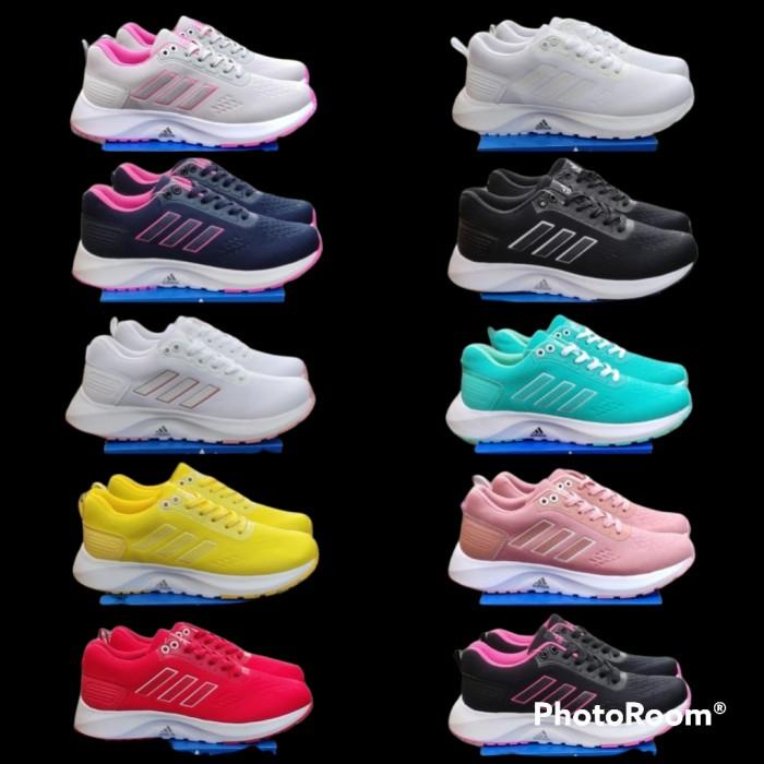 Sepatu Adidas Zoom Olahraga/Erobik Wanita Putih Polos