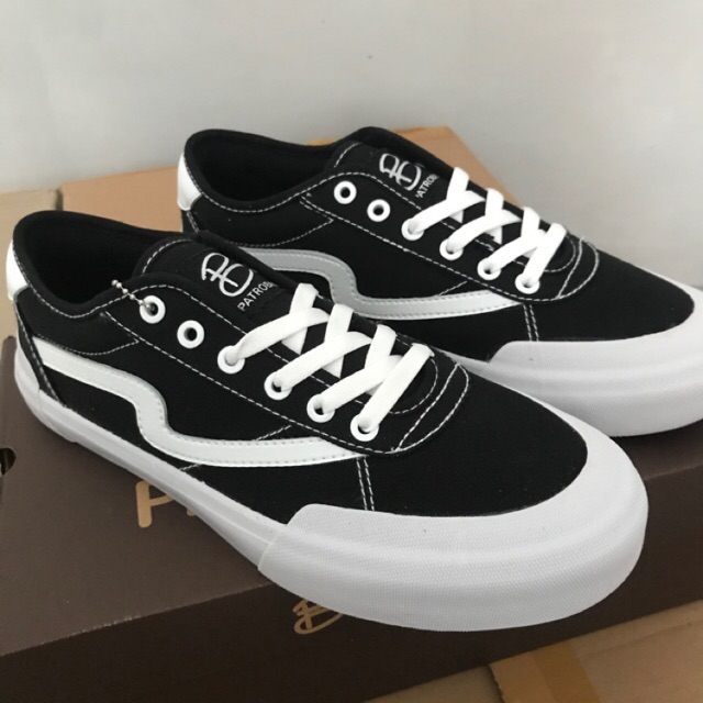 Patrobas Ivan Low Black White