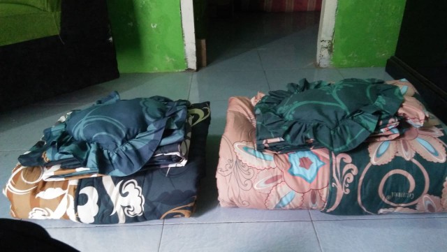 Gunakan Anteraja 2 Kg Bedcover Polos Emboss California By My Love Pink Maccaron 180x200