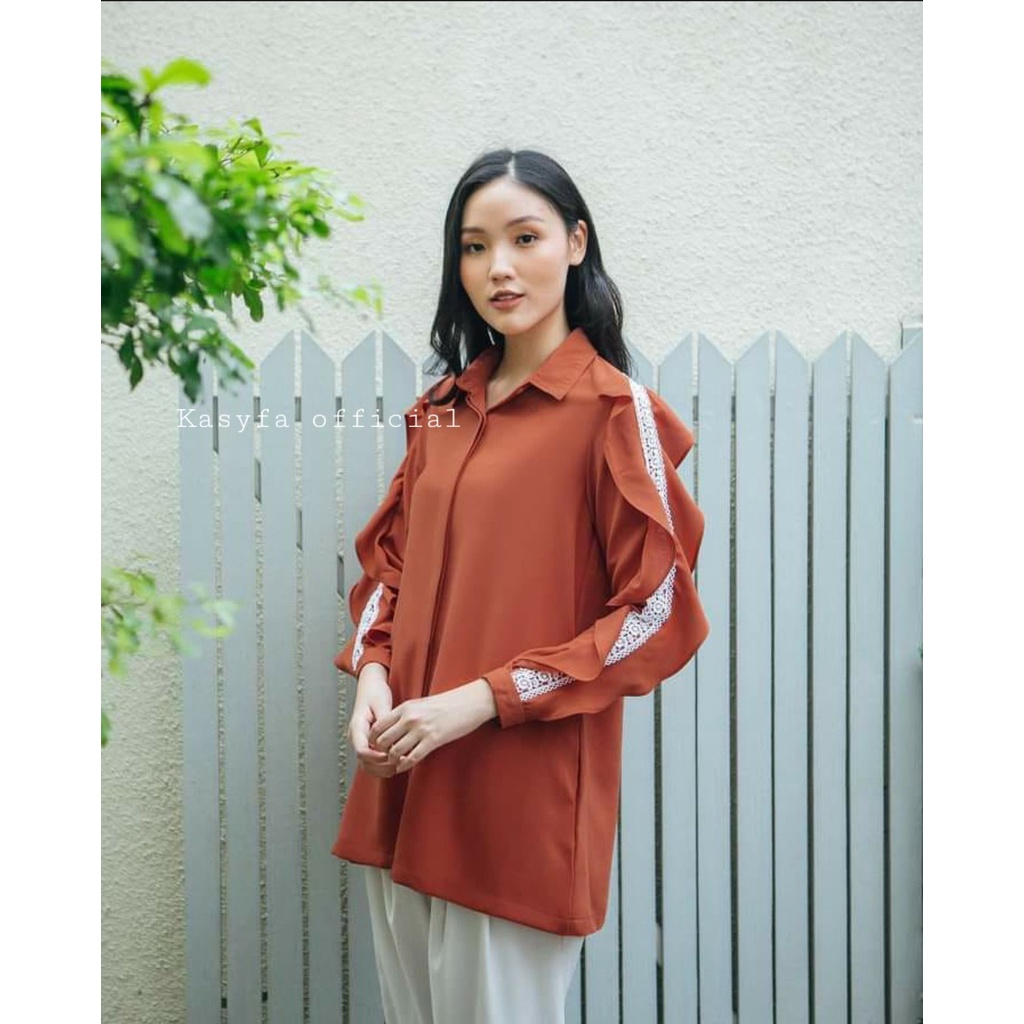 KEMEJA WANITA KOREAN SERIES LIST RENDA // SOYE TOP BLOUSE