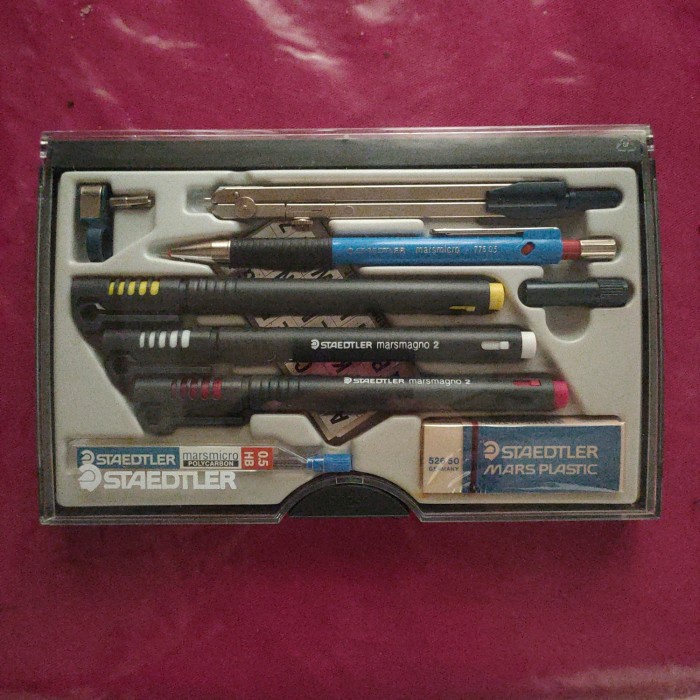 

Bergaransi Steadler Technic Set Bagus