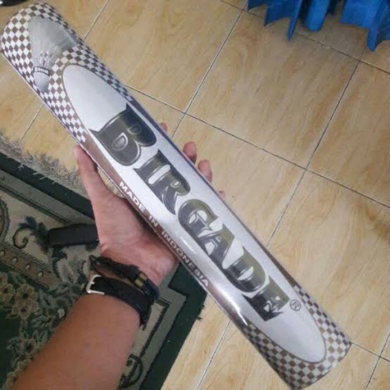 SHUTTLECOCK BRIGADE ORIGINAL KOK BULUTANGKIS ASLI COCK BADMINTON BAGUS MURAH KUAT AWET