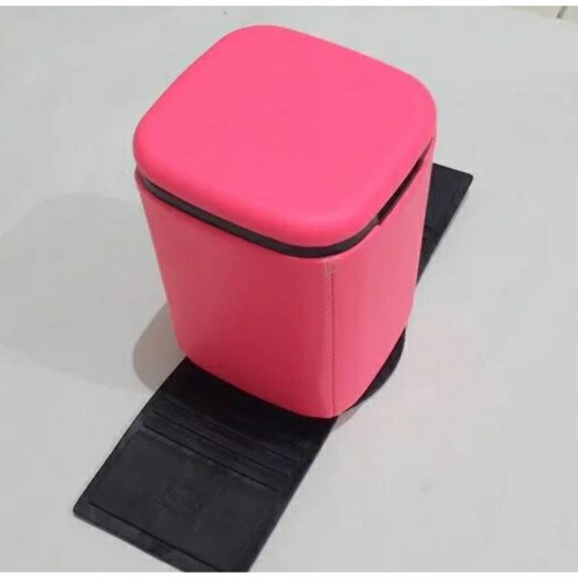 Tempat Sampah Mobil Pink