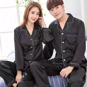 pakaian tidur piyama couple lengan panjang setelan satin polos hitam